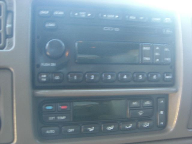 Ford Excursion 2003 photo 14