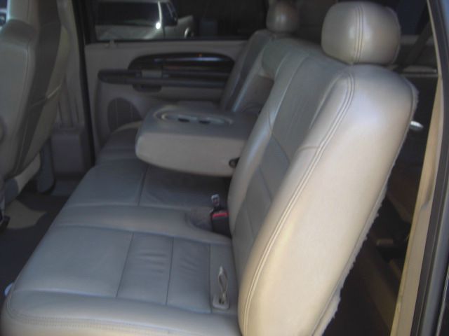 Ford Excursion 2003 photo 8