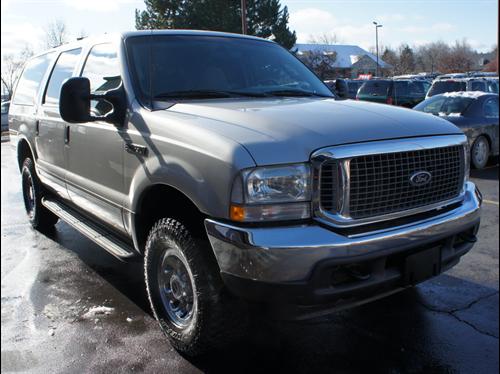 Ford Excursion 2003 photo 5