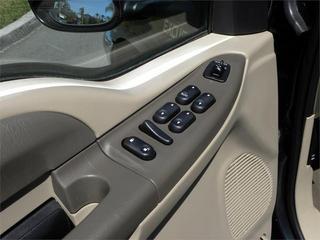 Ford Excursion 2003 photo 1