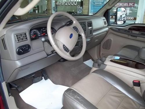 Ford Excursion 2003 photo 3