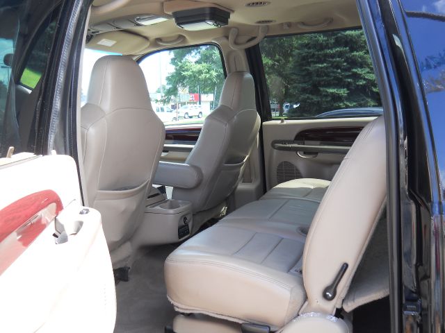 Ford Excursion 2003 photo 4