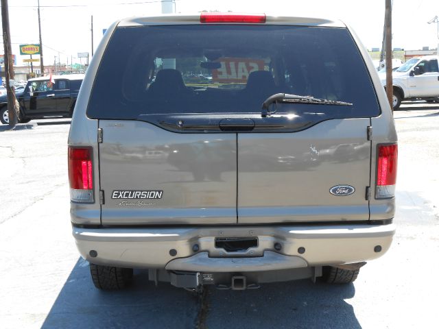 Ford Excursion 2004 photo 4