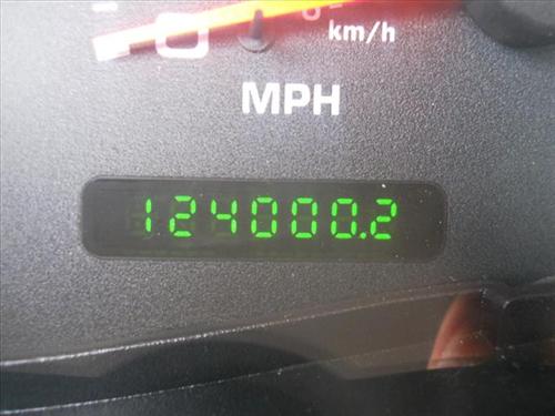 Ford Excursion 2004 photo 3