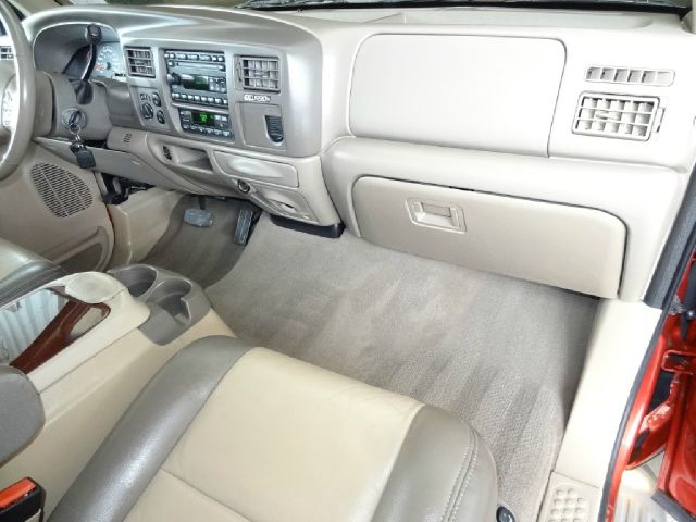 Ford Excursion 4WD SL SUV