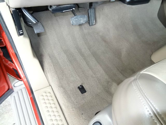 Ford Excursion 2004 photo 5