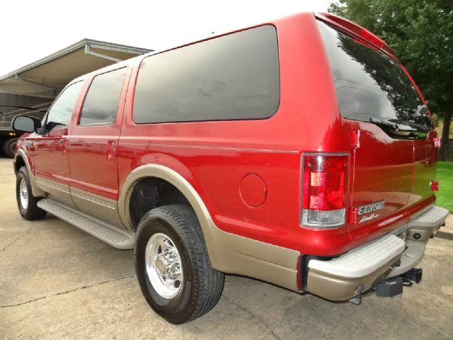 Ford Excursion 2004 photo 50