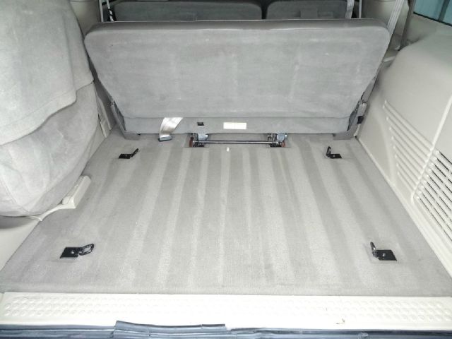 Ford Excursion 2004 photo 6