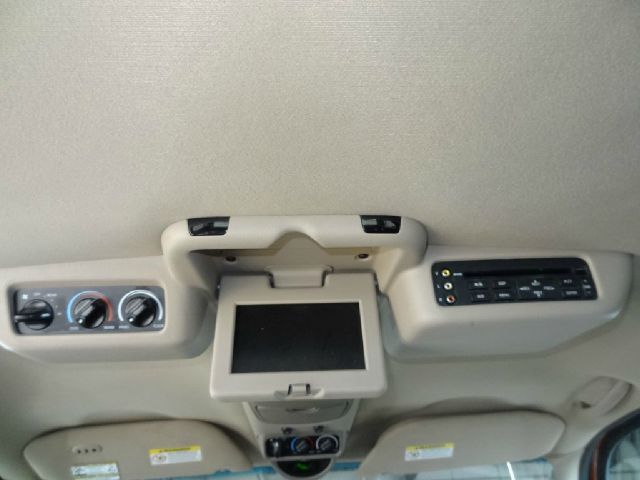 Ford Excursion 2004 photo 7