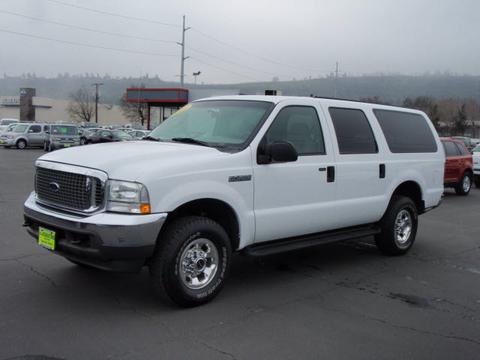 Ford Excursion 2004 photo 1