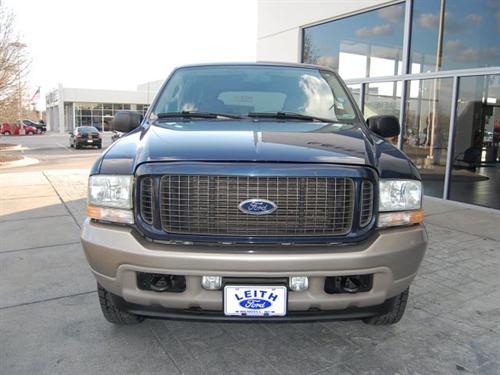 Ford Excursion 2004 photo 1