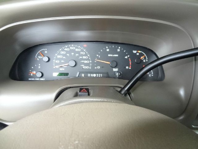 Ford Excursion 2004 photo 7