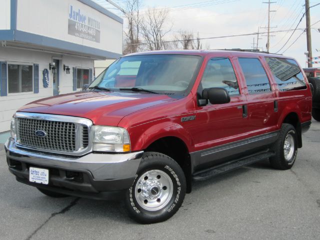 Ford Excursion 2004 photo 1