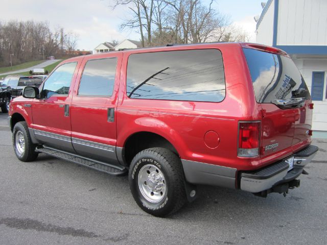 Ford Excursion 2004 photo 4