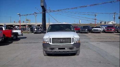 Ford Excursion 2004 photo 3