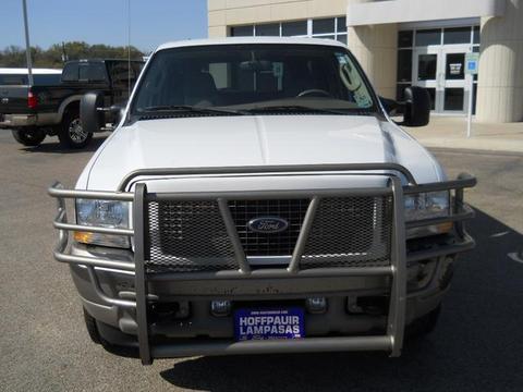 Ford Excursion 2004 photo 2