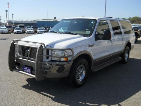Ford Excursion 2004 photo 1