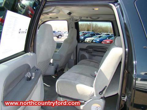 Ford Excursion 2004 photo 5