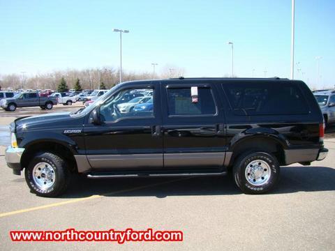 Ford Excursion 2004 photo 1