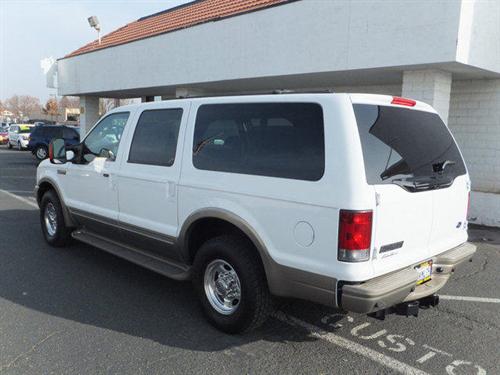 Ford Excursion 2004 photo 2