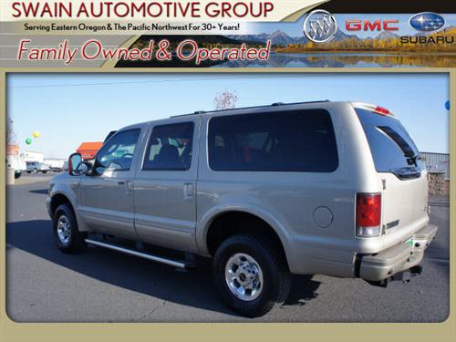 Ford Excursion 2004 photo 3