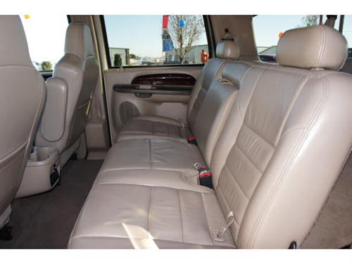 Ford Excursion 2004 photo 5