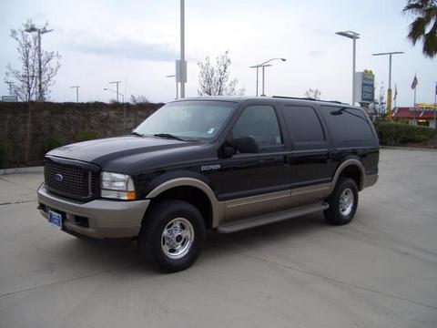Ford Excursion 2004 photo 2