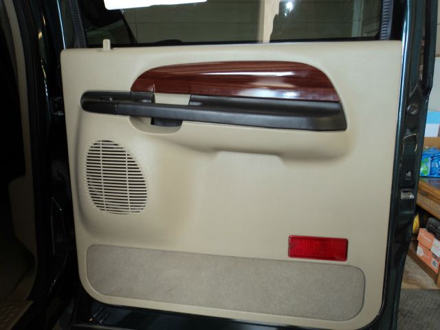 Ford Excursion 2005 photo 43