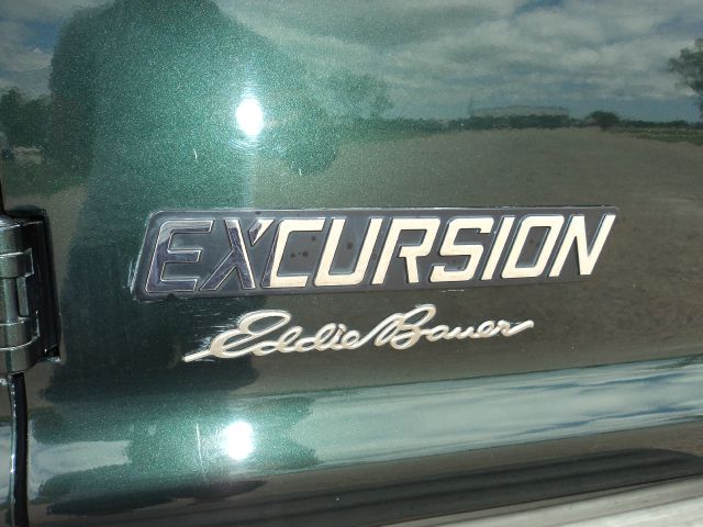 Ford Excursion 2005 photo 6