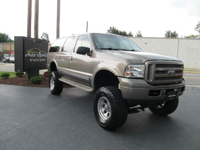 Ford Excursion 2005 photo 3