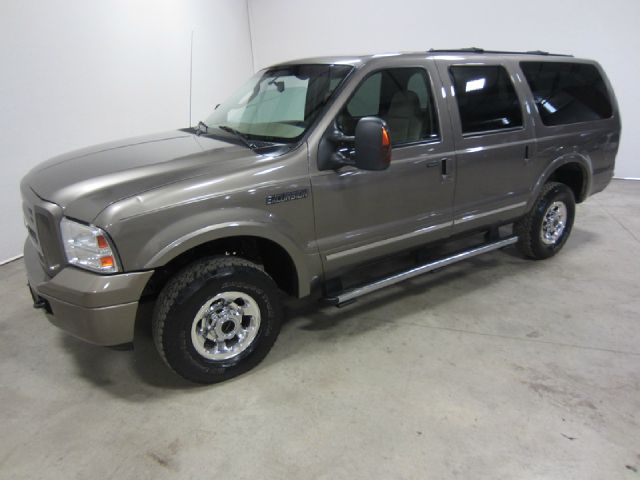 Ford Excursion 2005 photo 4