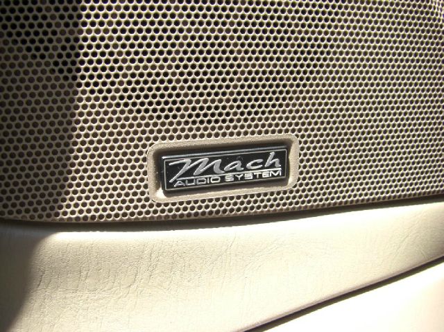 Ford Expedition 1997 photo 20