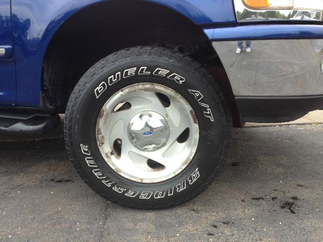 Ford Expedition 1997 photo 3