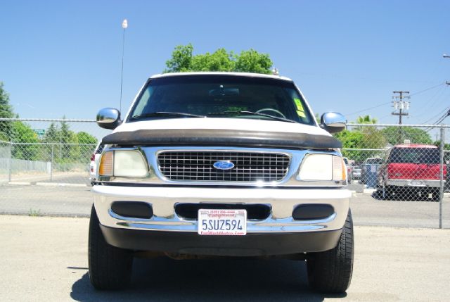 Ford Expedition 1997 photo 3
