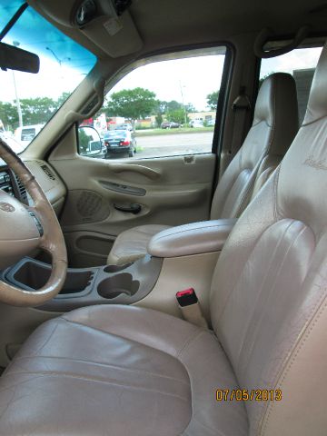 Ford Expedition 1998 photo 1