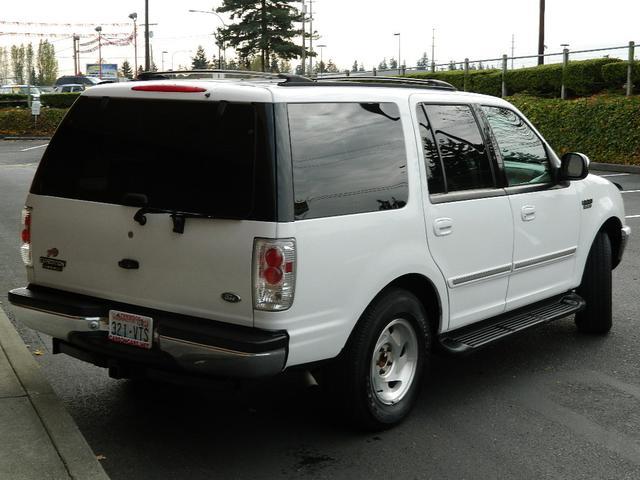 Ford Expedition ESi SUV