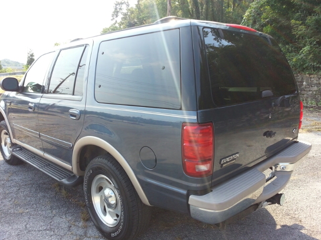 Ford Expedition S V6 2WD SUV