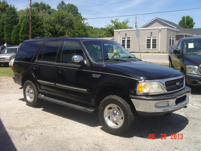 Ford Expedition 1998 photo 2