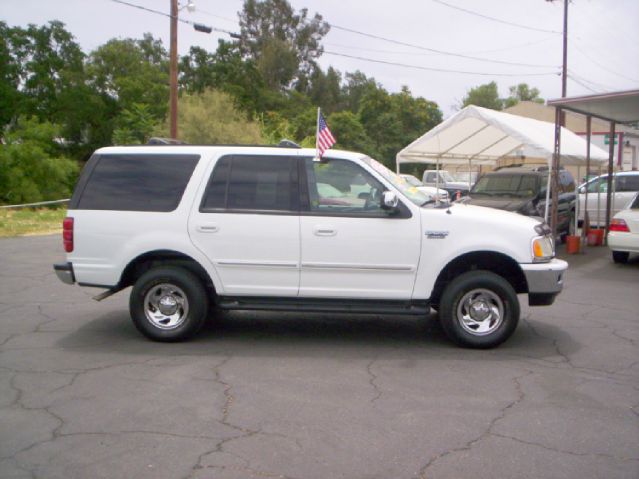 Ford Expedition SL 4x4 Regular Cab SUV