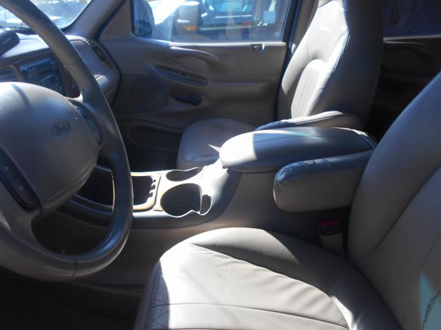 Ford Expedition 1998 photo 4