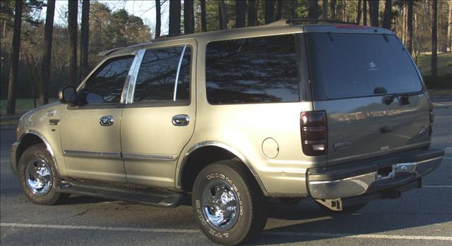 Ford Expedition 1500lt Sport Utility