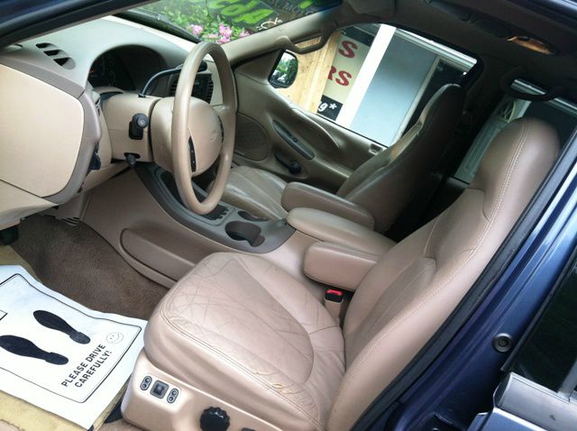 Ford Expedition 1999 photo 1