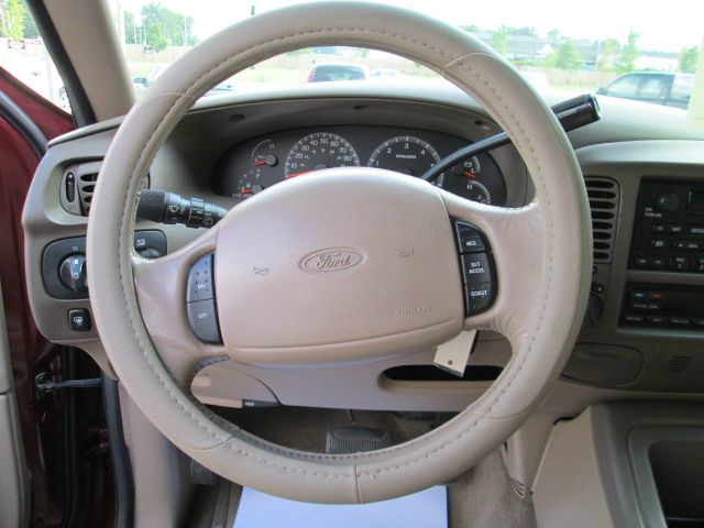 Ford Expedition 1999 photo 12