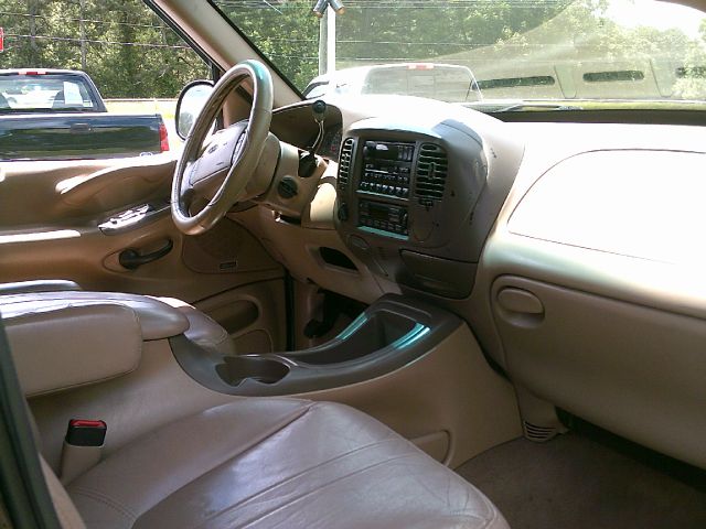 Ford Expedition 1999 photo 4