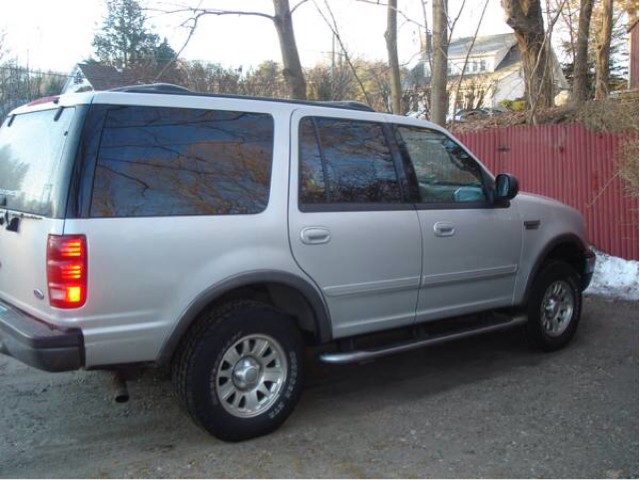 Ford Expedition 1999 photo 4
