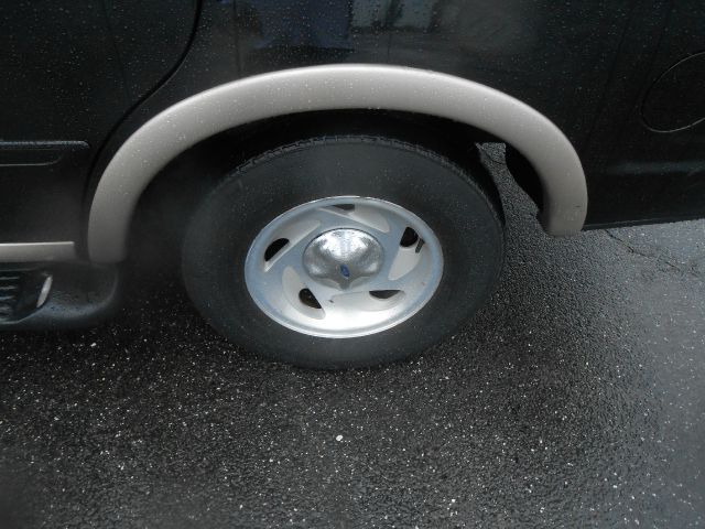 Ford Expedition 1999 photo 12