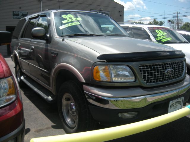 Ford Expedition 1999 photo 1