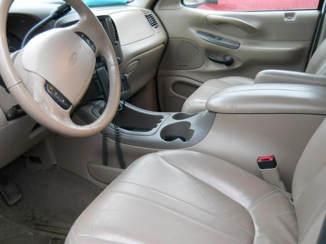 Ford Expedition 1999 photo 3