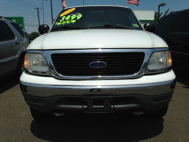 Ford Expedition T6 AWD Leather Moonroof Navigation SUV