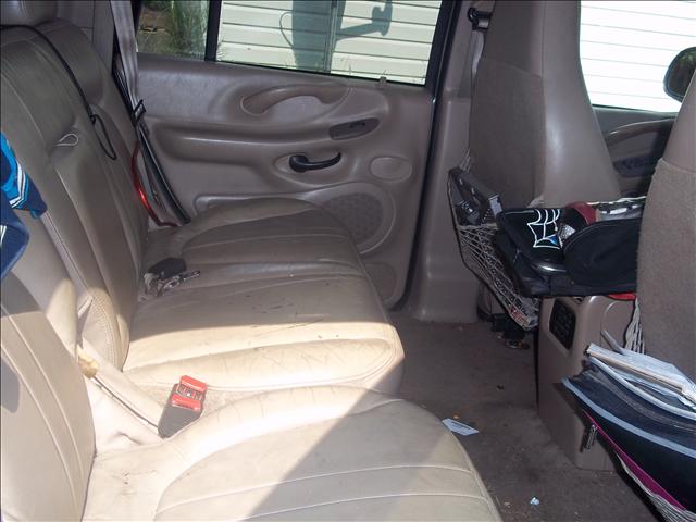 Ford Expedition 1999 photo 3